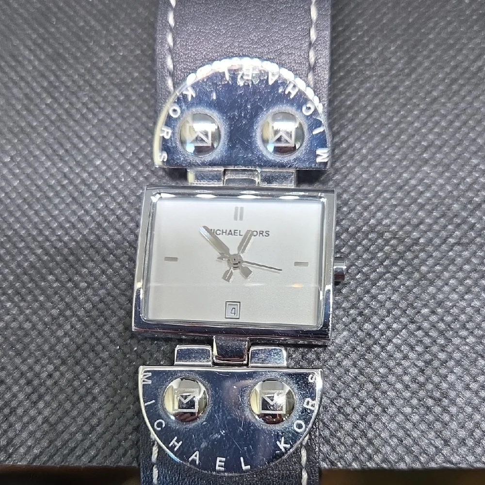 Michael Kors Watch mk 4054